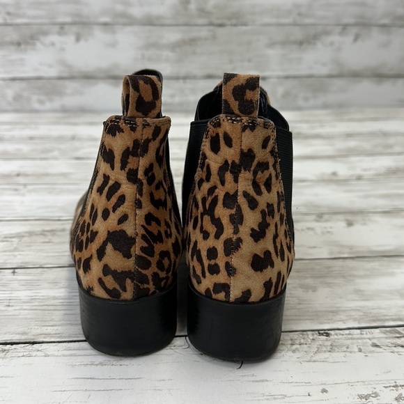 APT 9 leopard booties slip on SZ 7 1/2 - Picture 3 of 6